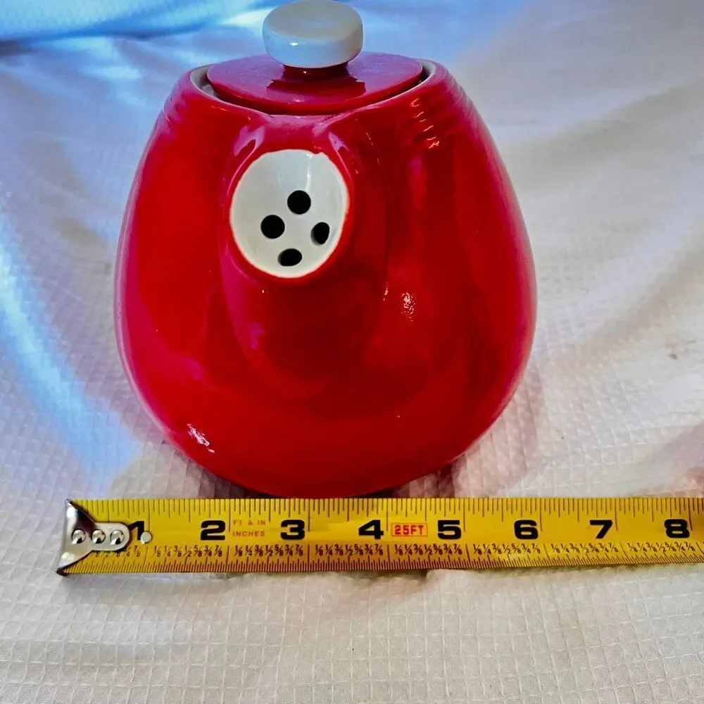 Hall's Red Teapot W/ Lid Made in USA 5.5